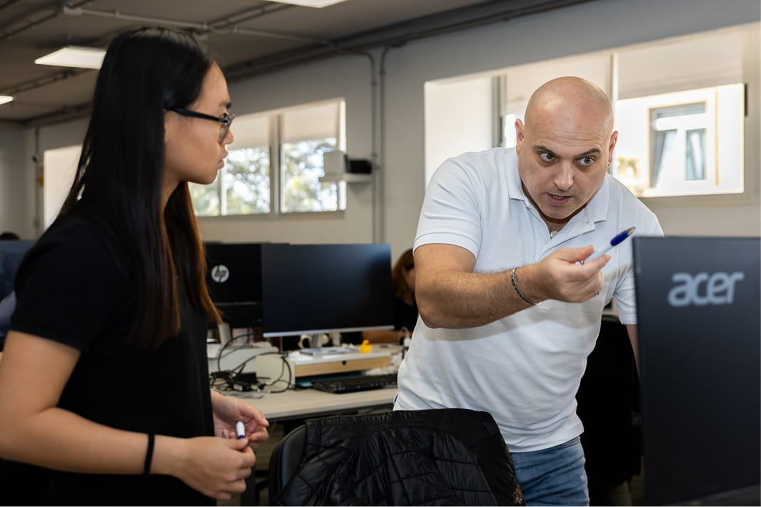 Lasting Dynamics Gallery 16