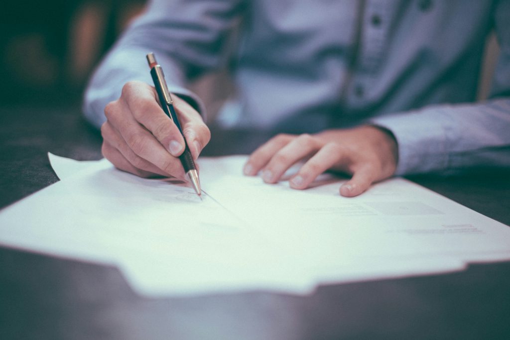 forensic analyst employment